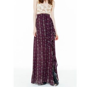 🆕  Novella Royale Plum Hudson Patti Skirt sz m